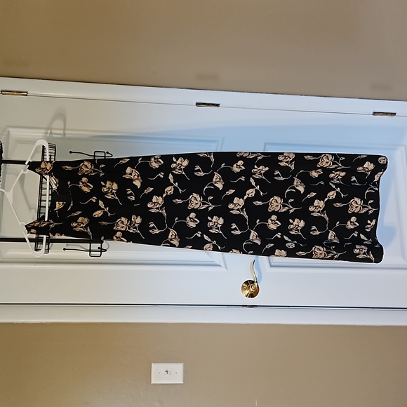 Christy Lyn Other - Ladies/Juniors Floral Maxi Dress